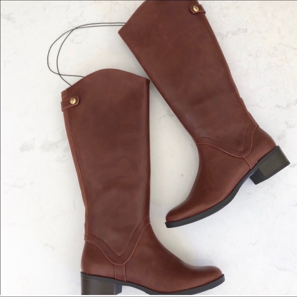 Riding boots